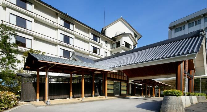 【経験者歓迎】温泉旅館のフロントスタッフ