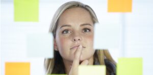 外国人を採用する際に気になるメリットと課題